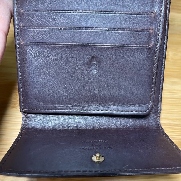 Louis Vuitton Elise Trifold Wallet - Picture 9 of 15